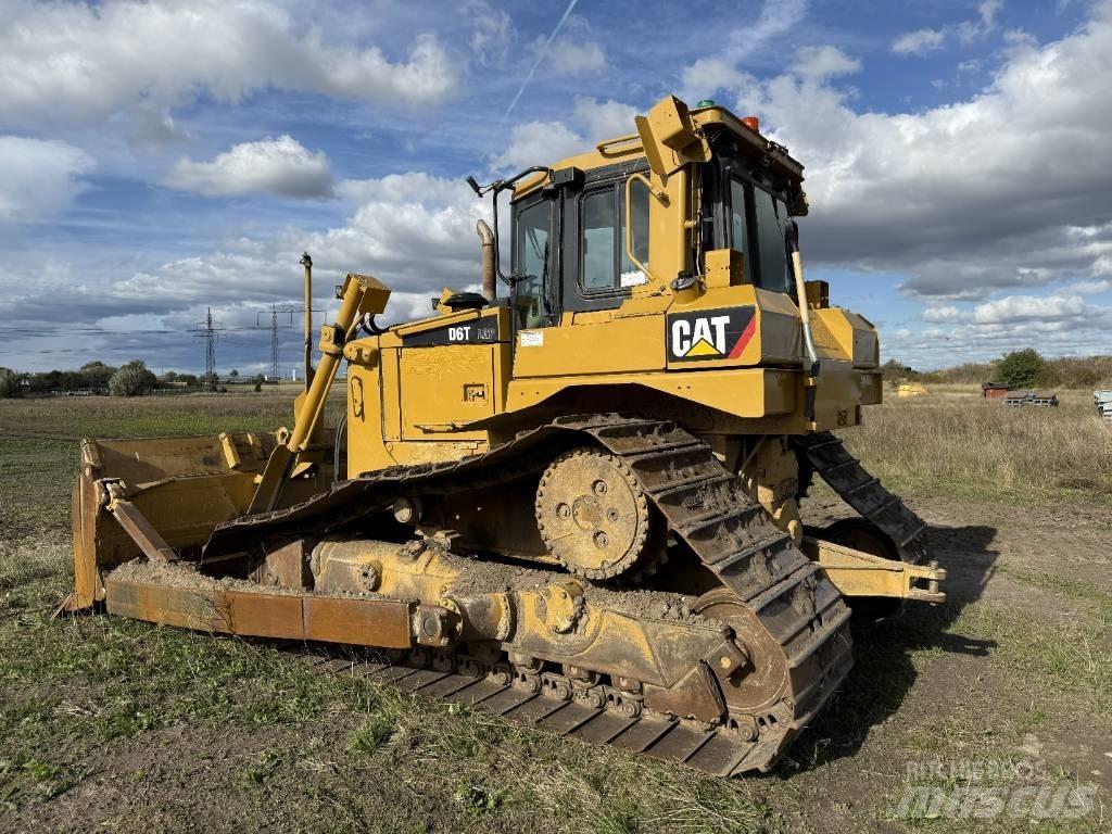 CAT D 6 T LGP Crawler dozers
