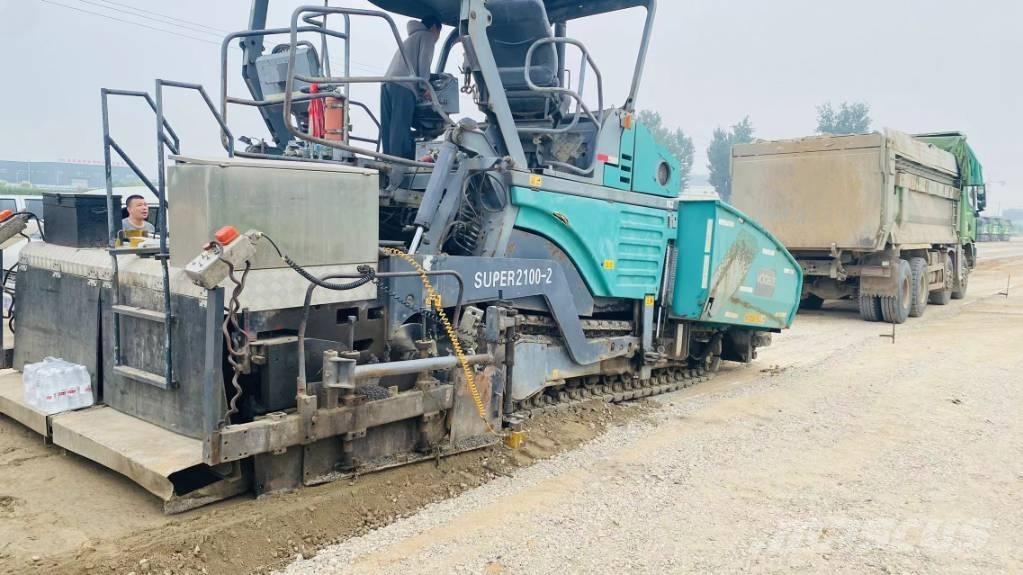 Vögele 2100-3l Asphalt pavers