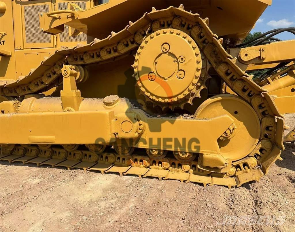 CAT D 8 R Crawler dozers