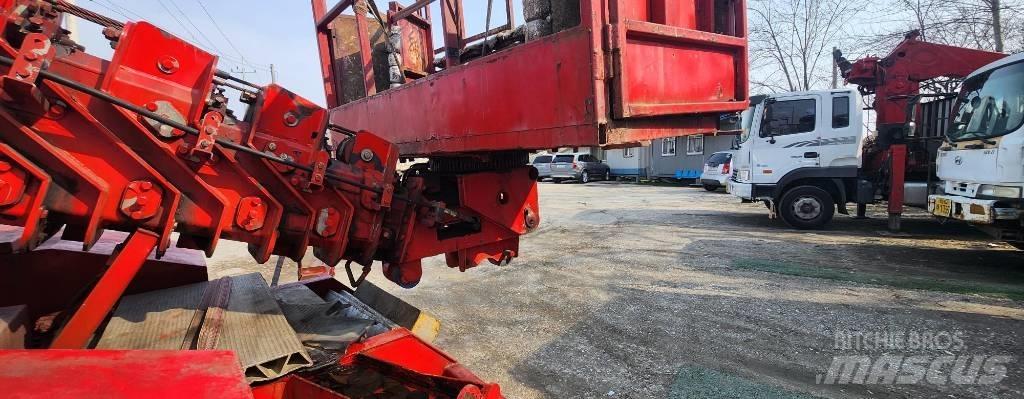 Novas 350QS Truck mounted platforms