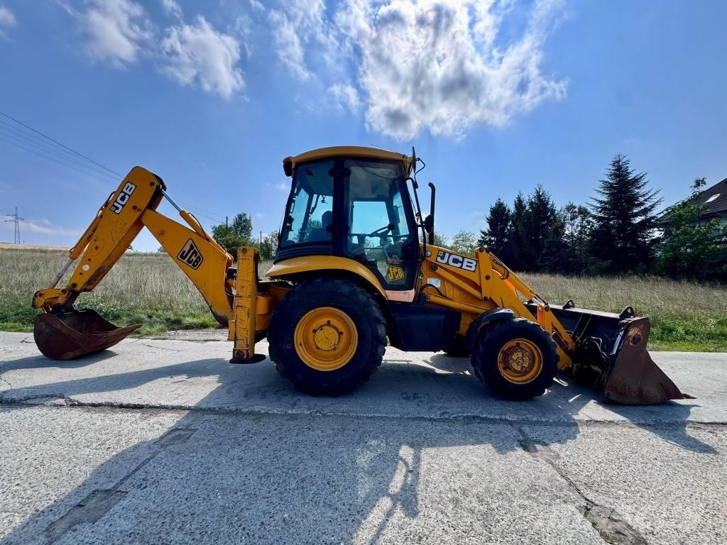 JCB 3 CX Backhoe
