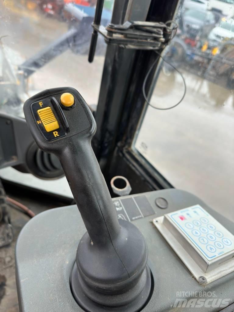 CAT 936H Wheel loaders