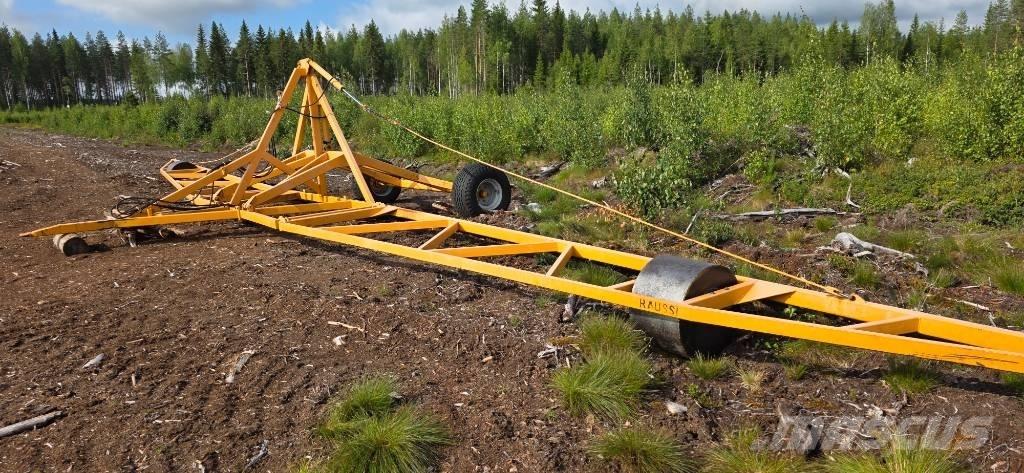  Raussi HNK-19 Farm machinery