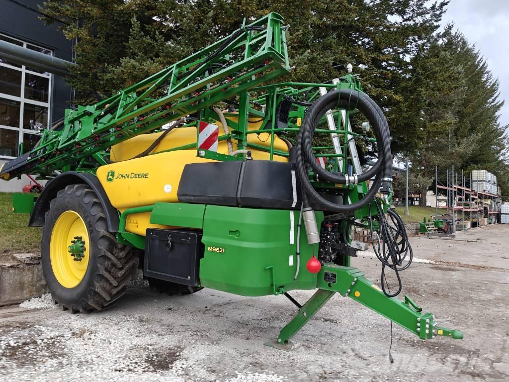 John Deere M 962 i Trailed sprayers