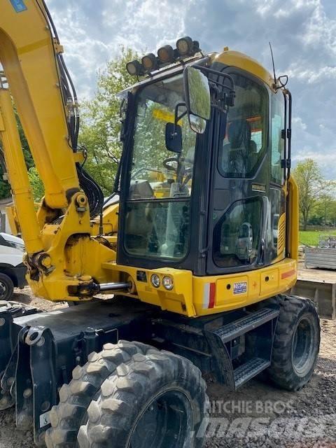 Komatsu PW98MR-11 Wheeled excavators