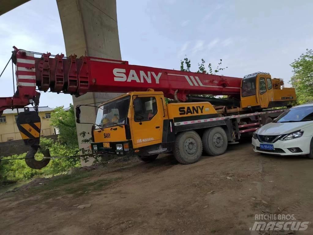 Sany 50 Track mounted cranes