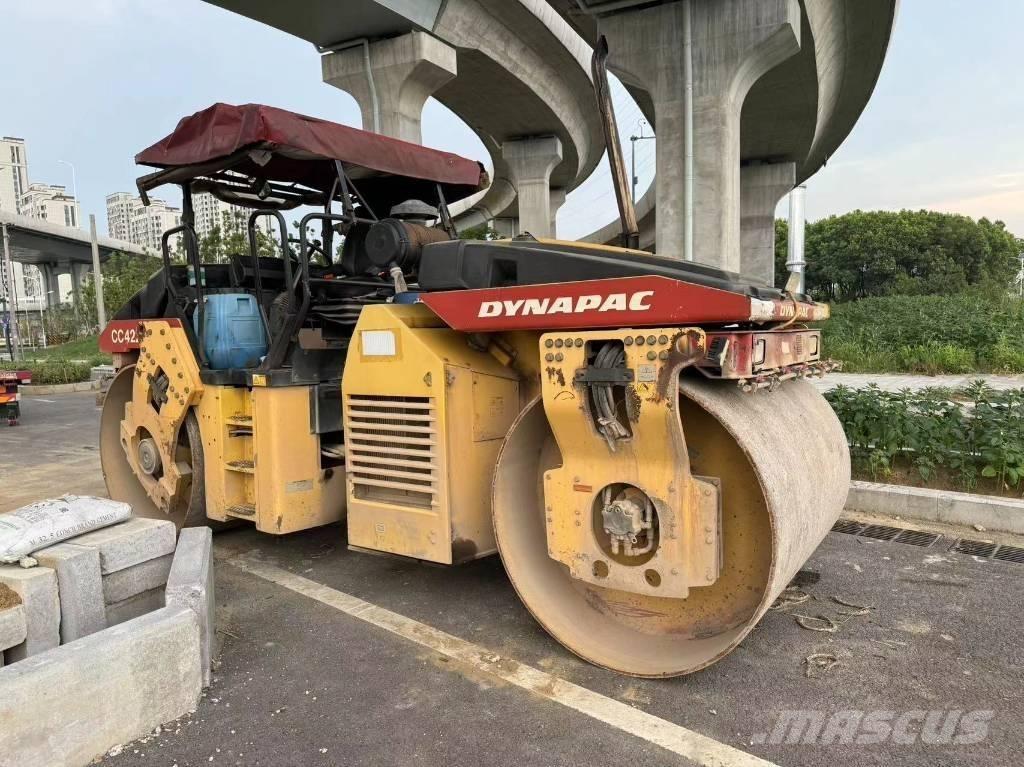 Dynapac CC422 Twin drum rollers