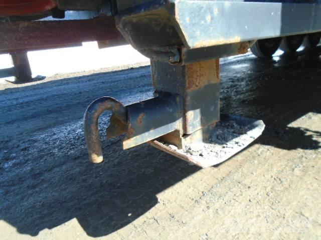 Laroche 32' Flatbed/Dropside trailers