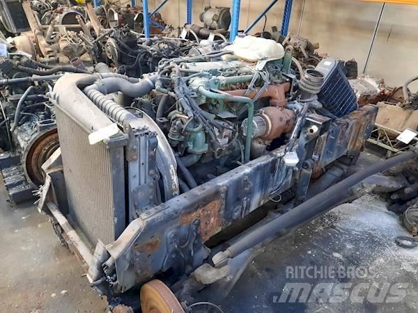 Volvo D6B220 Engines