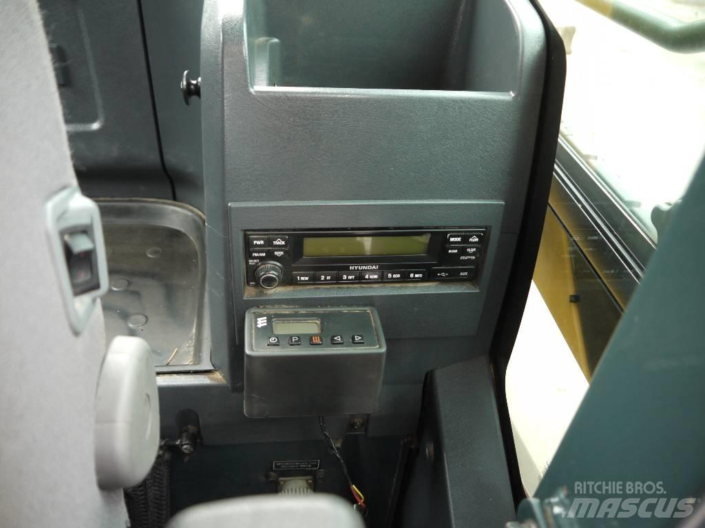 Hyundai R 220 LC-9A Crawler excavators