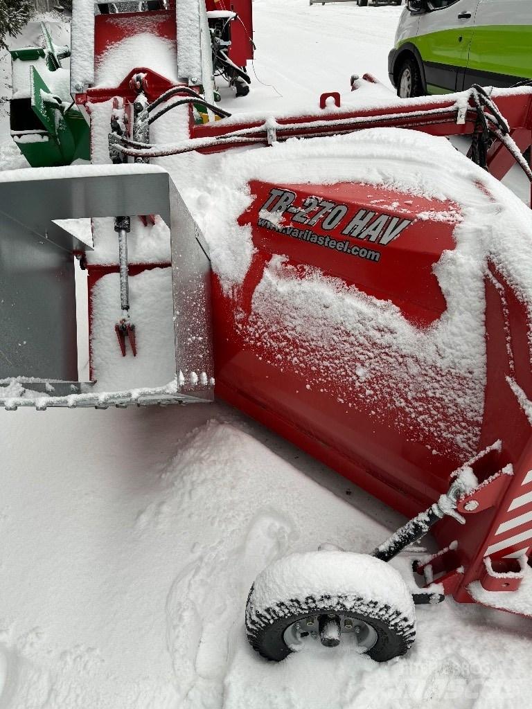 Varila Steel TR 270 Snow throwers