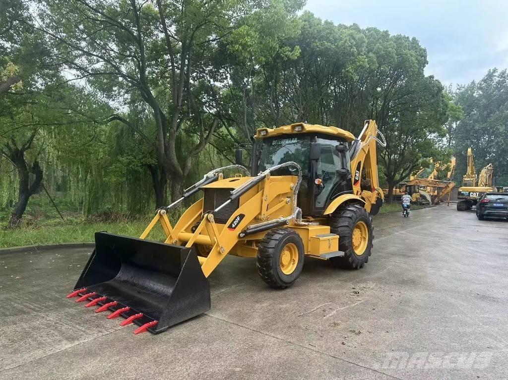CAT 420F Backhoe