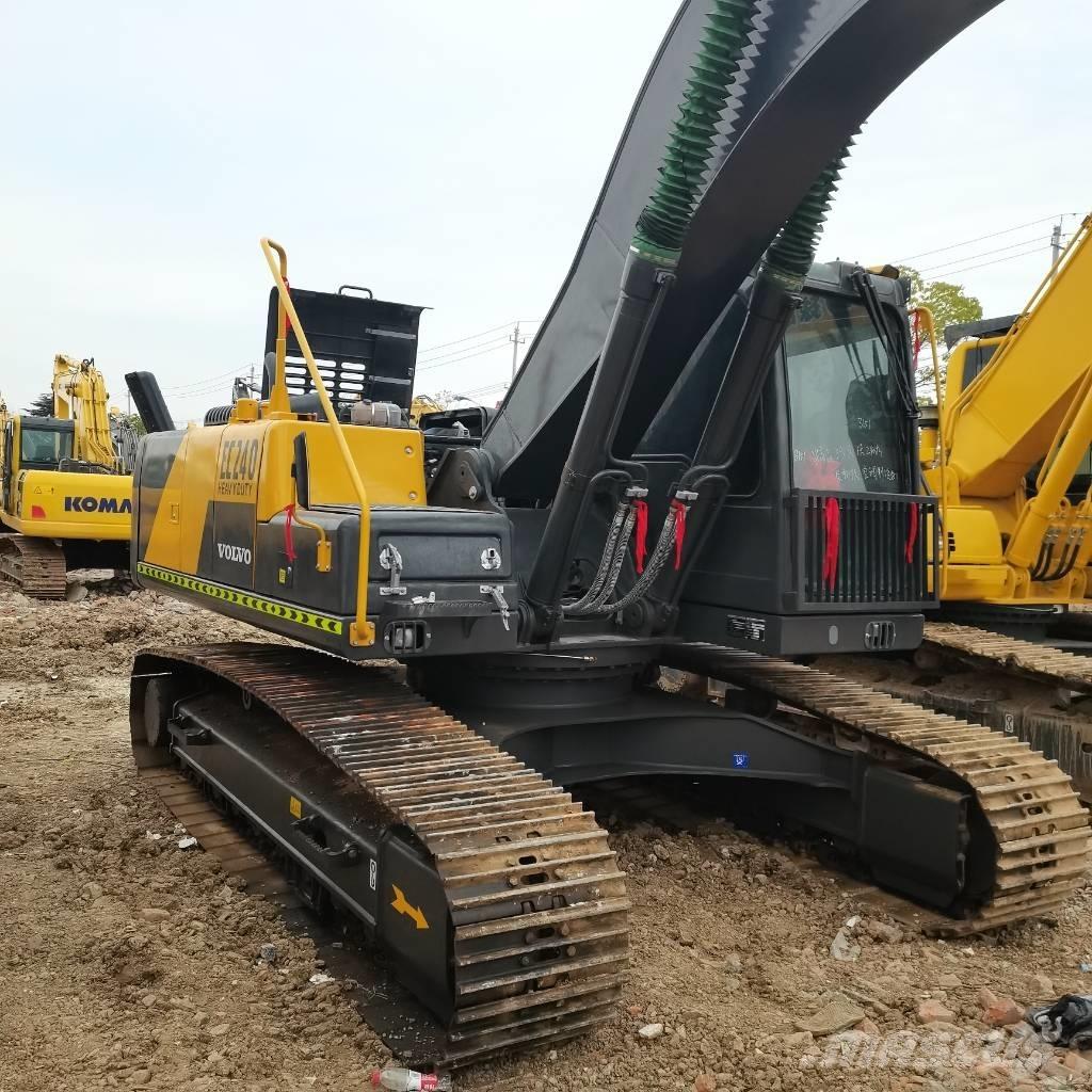Volvo EC 240 Crawler excavators