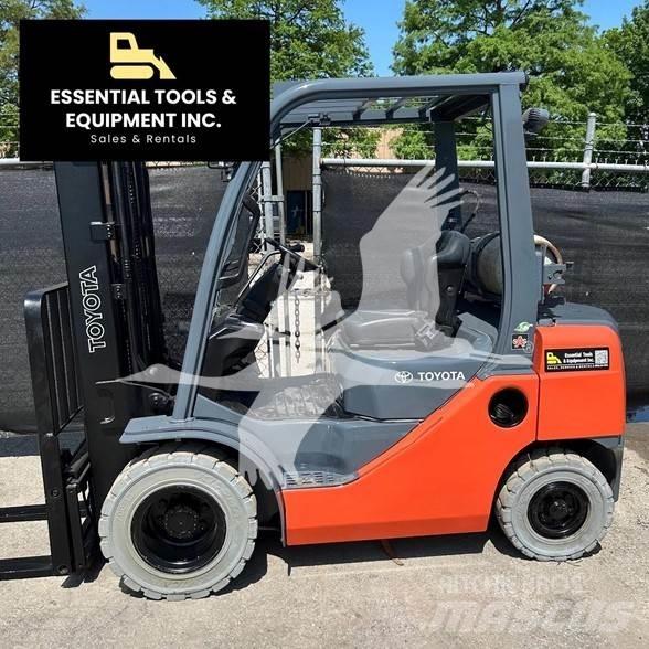 Toyota 8FGU25 Diesel trucks