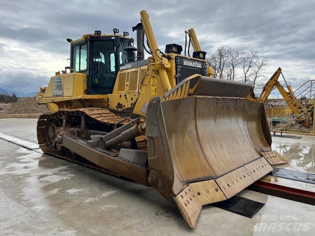 Komatsu D155 AX-6 Crawler dozers
