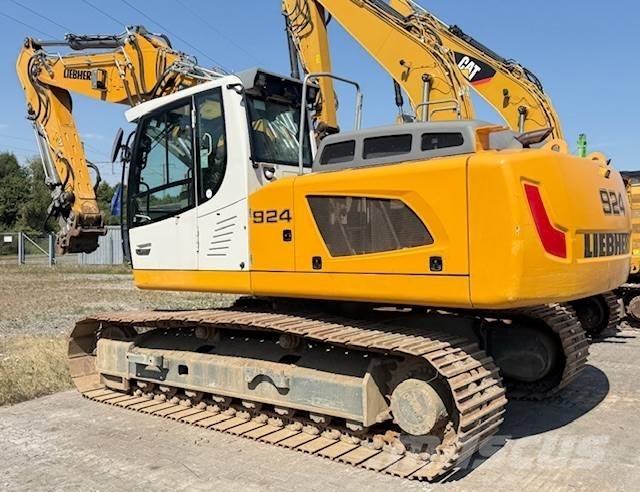 Liebherr R924 SLC Crawler excavators