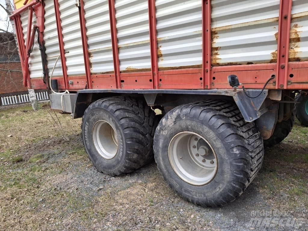Pöttinger Jumbo 6600 Self-loading trailers