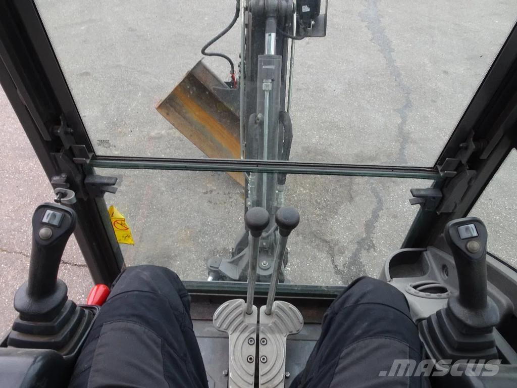 Volvo EC18E Mini excavators < 7t (Mini diggers)