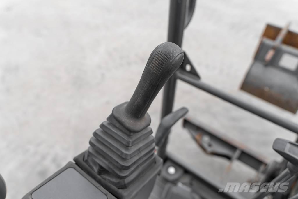 CASE CX 17 D Mini excavators < 7t (Mini diggers)