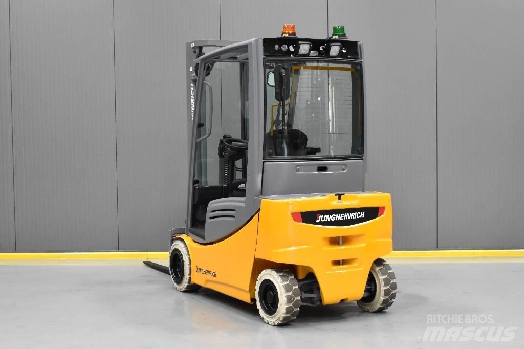 Jungheinrich EFG 320 Electric forklift trucks