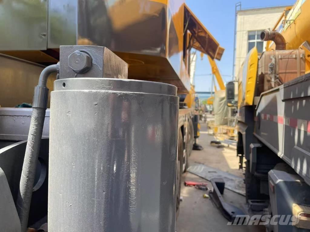 XCMG QY200K Rough terrain cranes