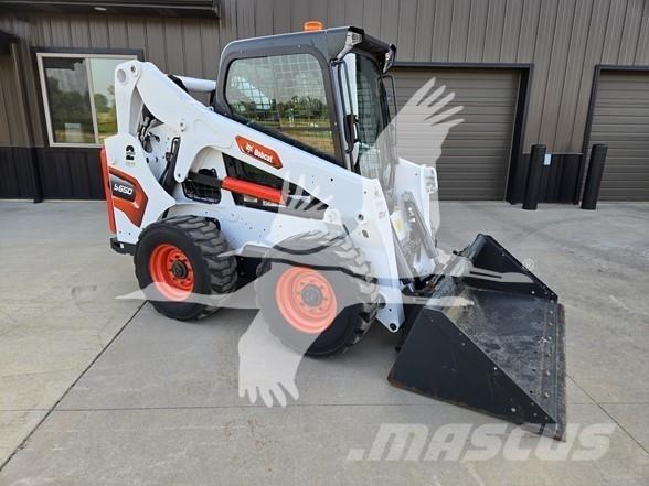 Bobcat S650 Skid steer loaders