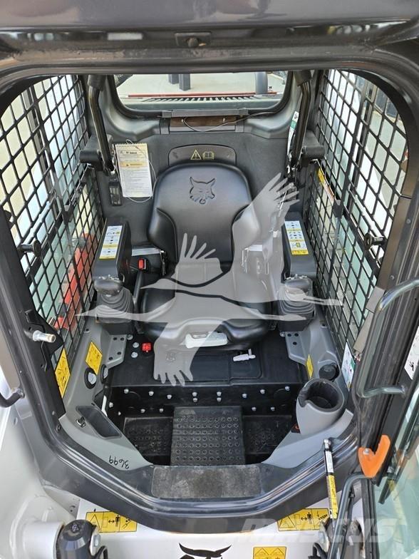 Bobcat S650 Skid steer loaders