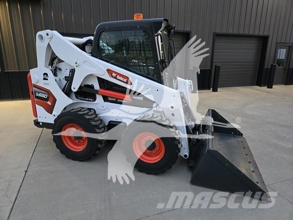 Bobcat S650 Skid steer loaders