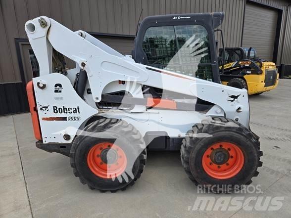 Bobcat S850 Skid steer loaders