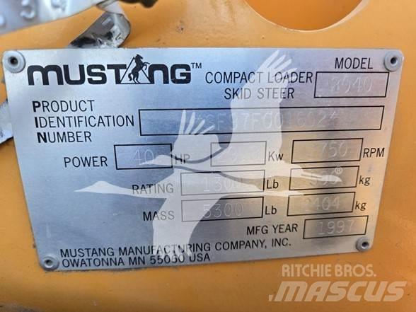 Mustang 2040 Skid steer loaders