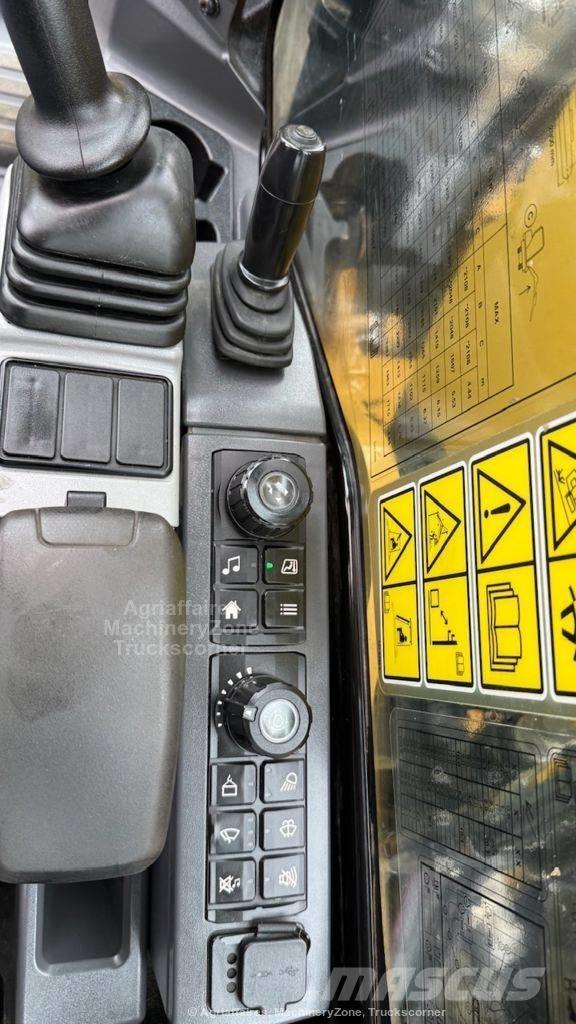 CAT 310 Crawler excavators