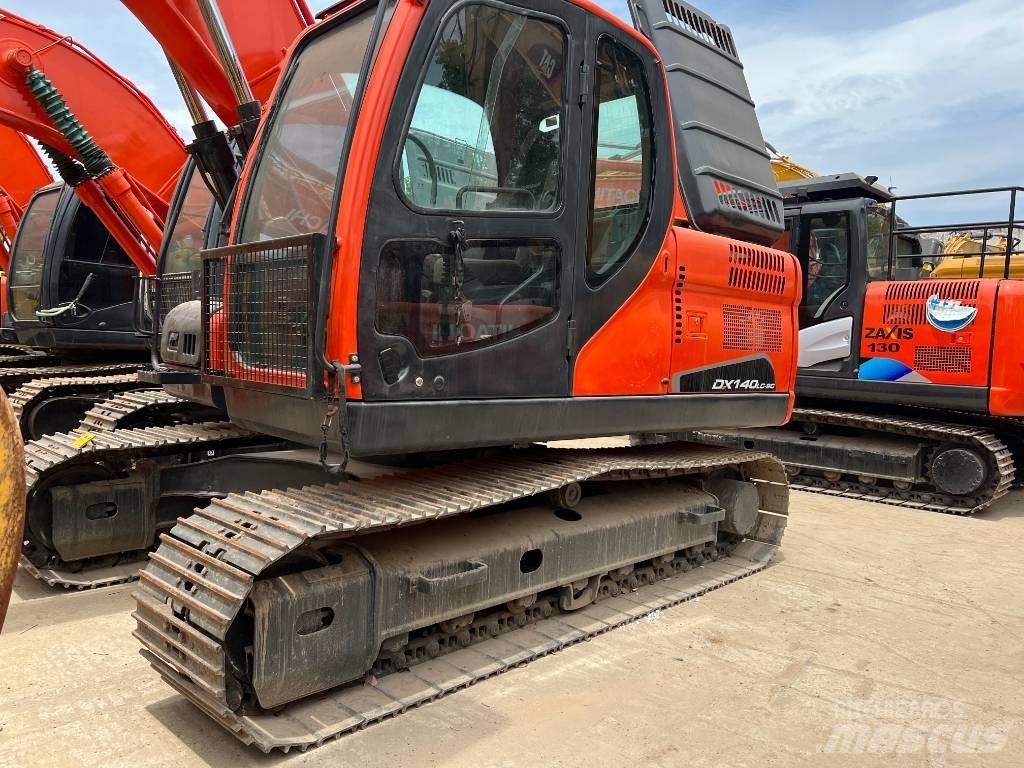 Doosan DX140 Crawler excavators
