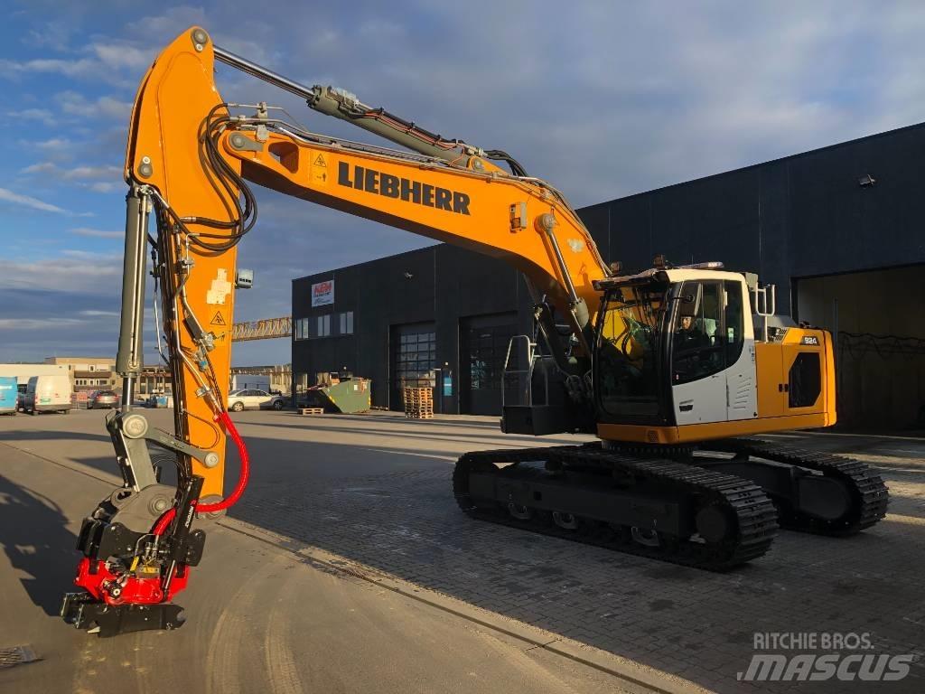 Liebherr R924G8 Crawler excavators