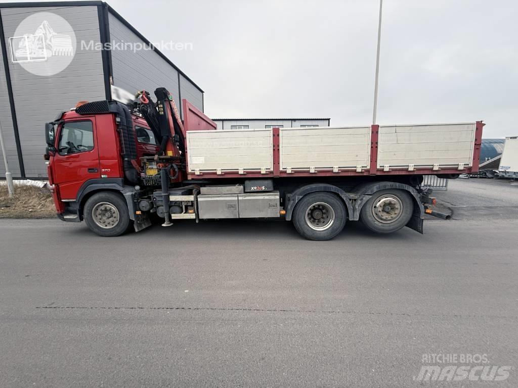 Volvo FM 370 Truck mounted cranes