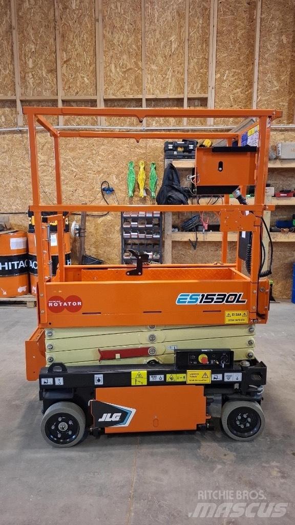 JLG ES 1530 L Scissor lifts