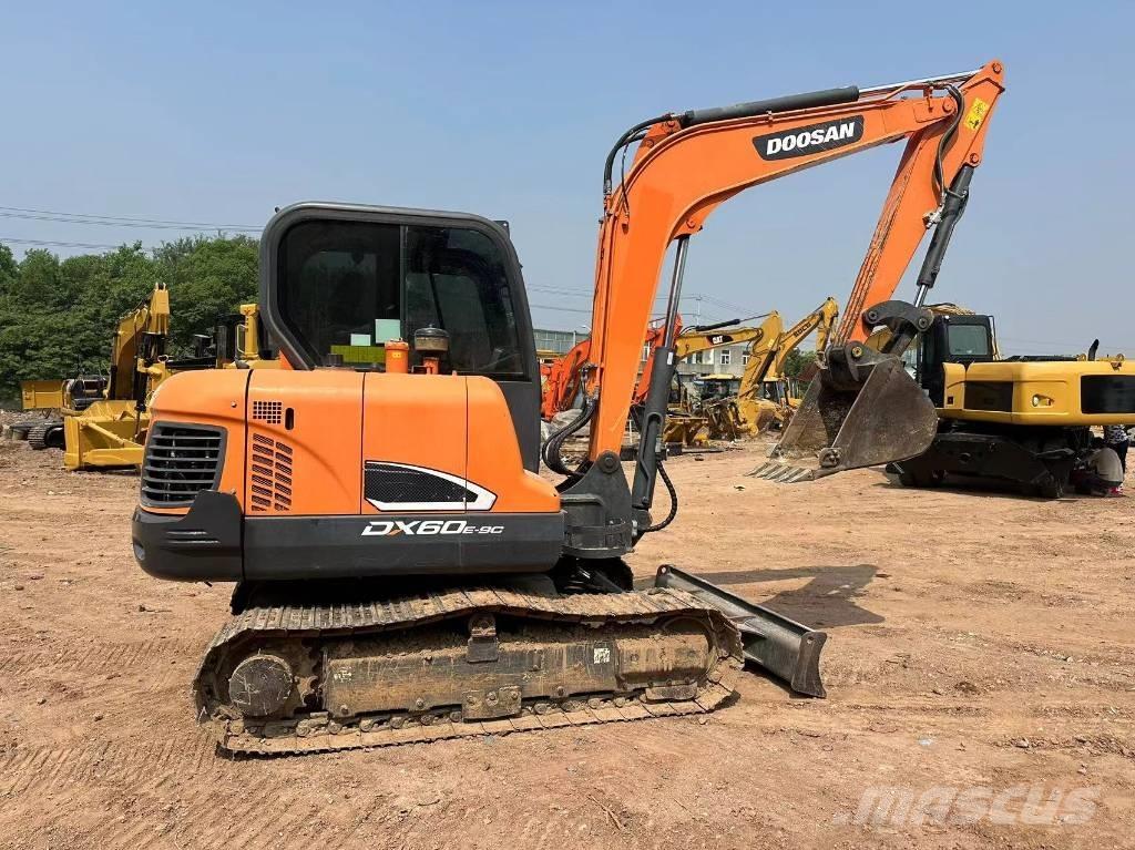 Doosan DX 60 Crawler excavators