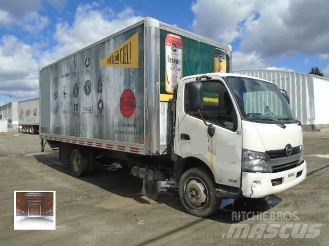 Hino 195 D Box trucks