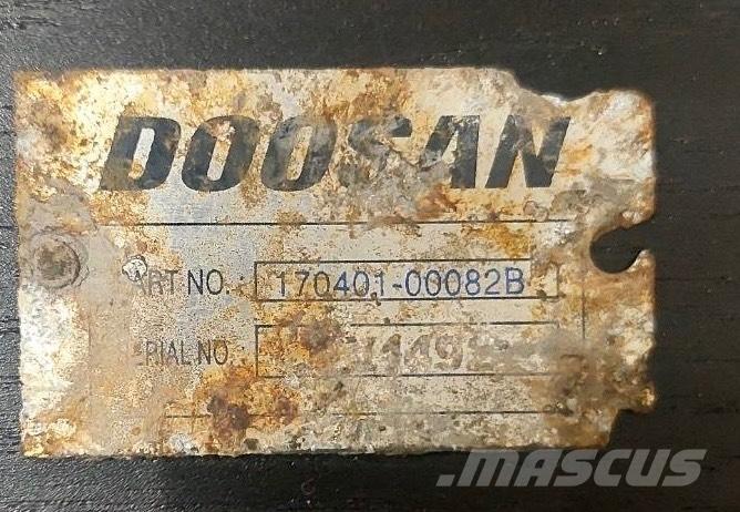 Doosan Final drive Chassis and suspension