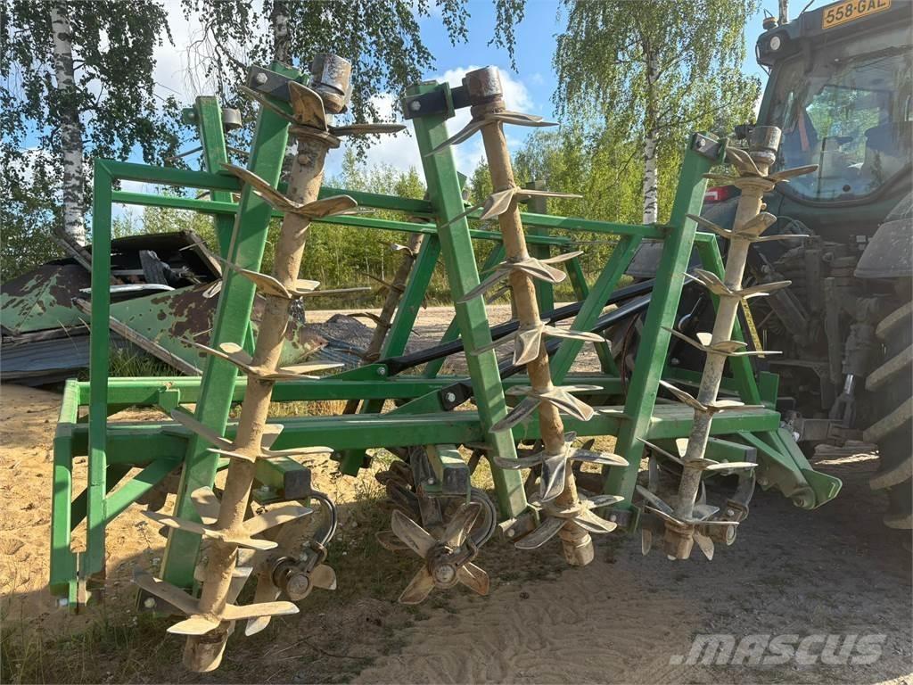 Kronos 4200 Harrows