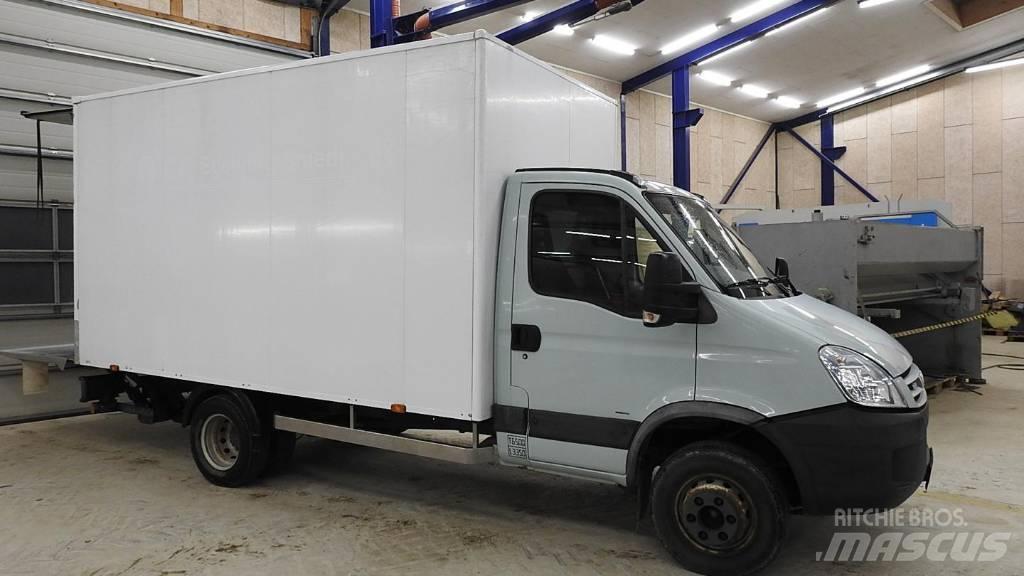 Iveco 65C 18 Box trucks