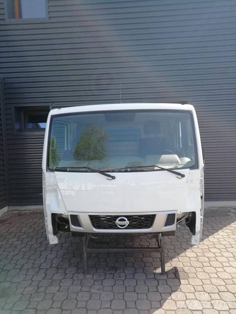Nissan NT400 Cabins and interior