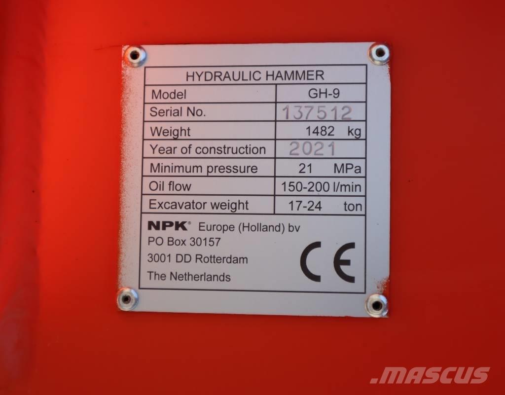 NPK GH-9 E. 17-24 t Hammers / Breakers