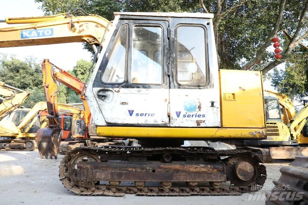 Kato HD 250 V II Crawler excavators