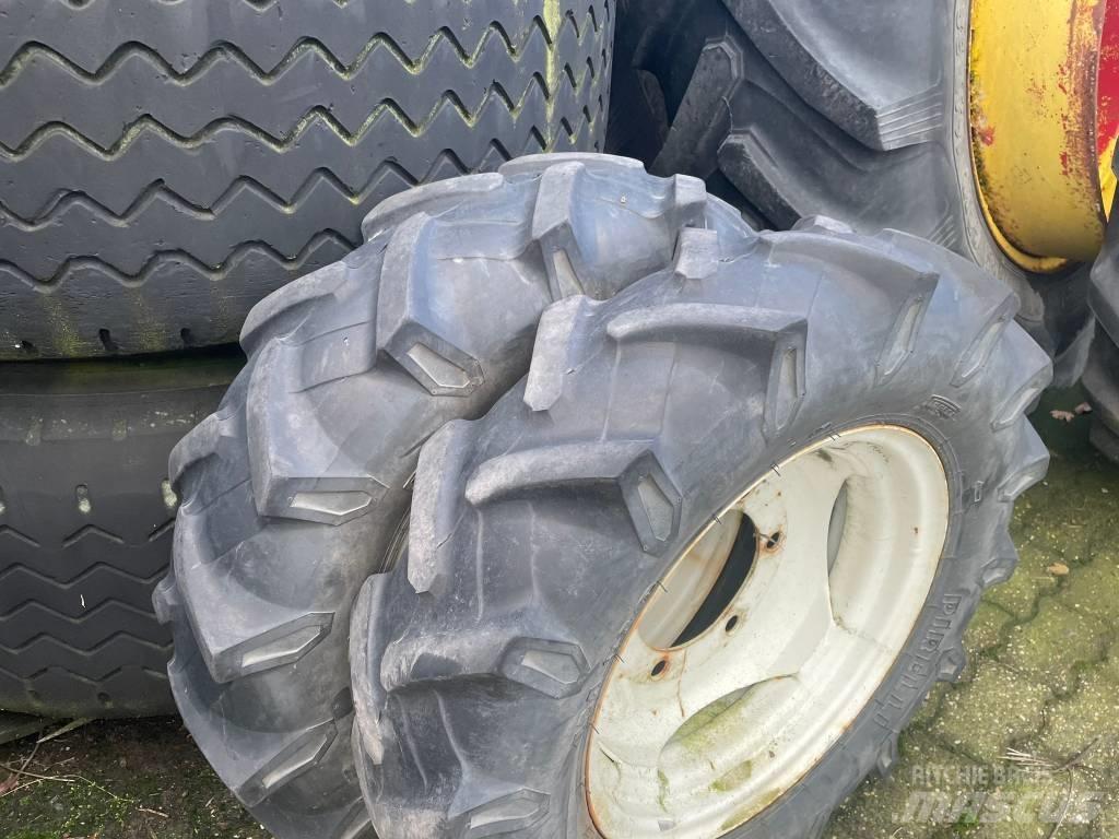 Pirelli 6.5 -16 + velg Tyres, wheels and rims