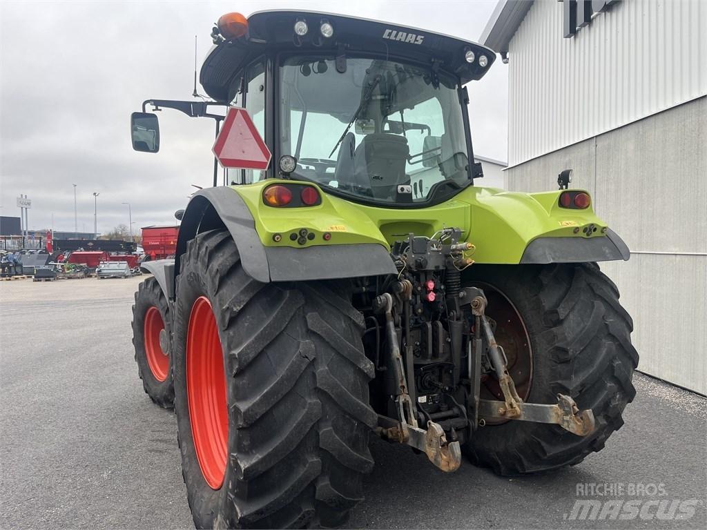 CLAAS Arion 620 Tractors
