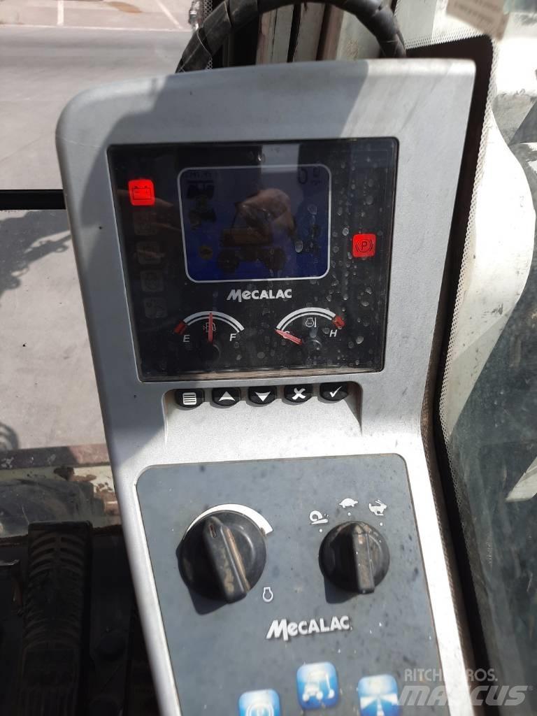 Mecalac 714 MW Wheeled excavators