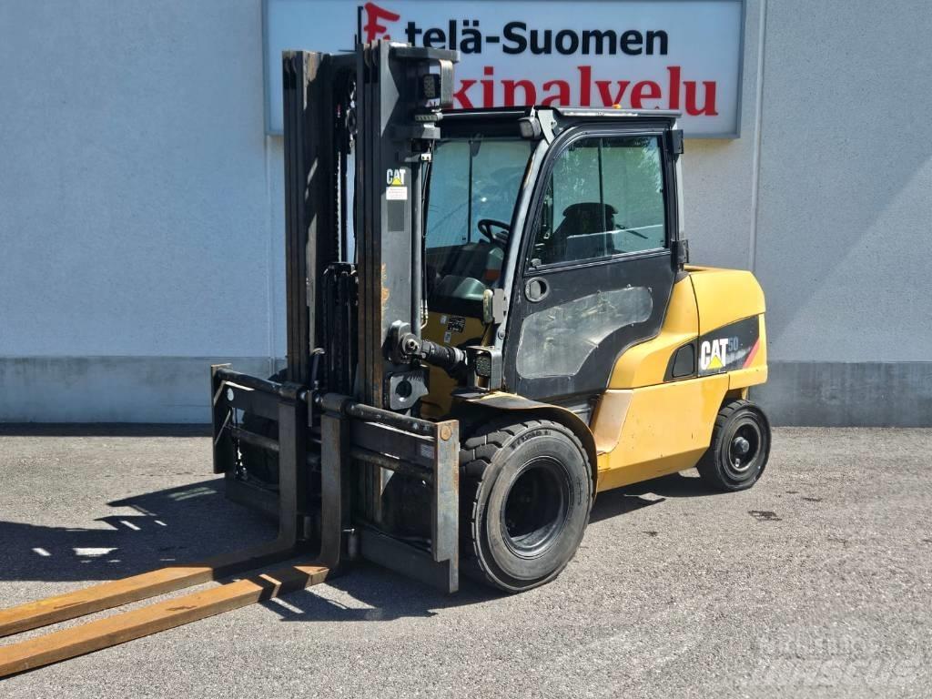 CAT DP 50 N Diesel trucks