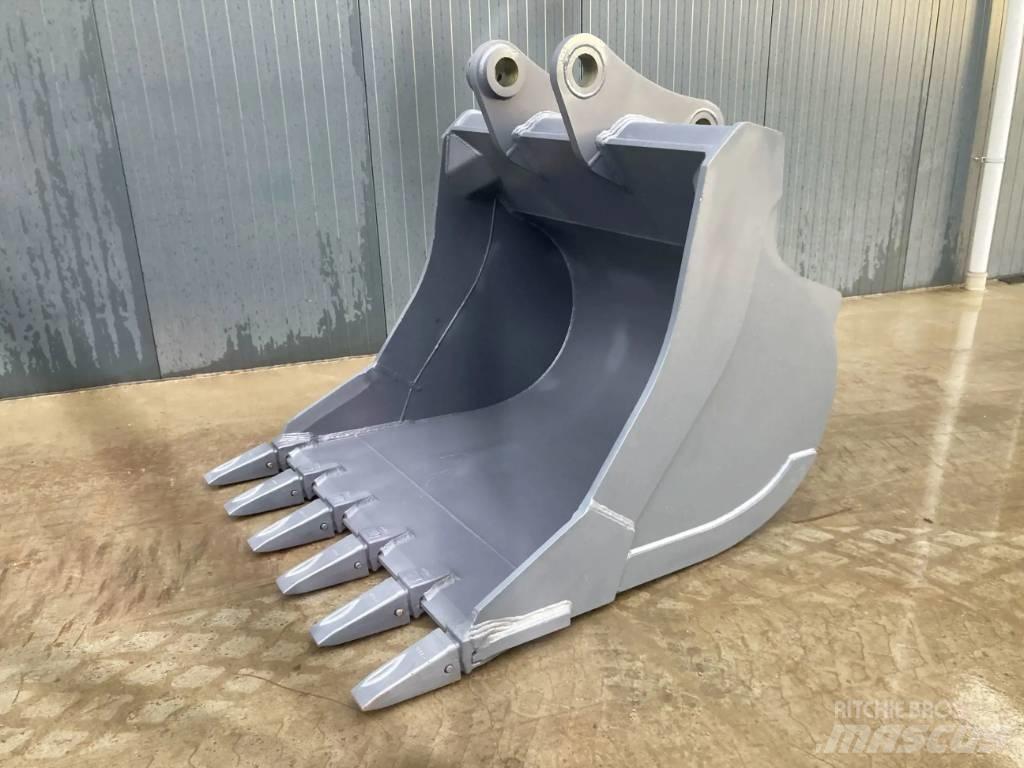 Komatsu PC360 Buckets
