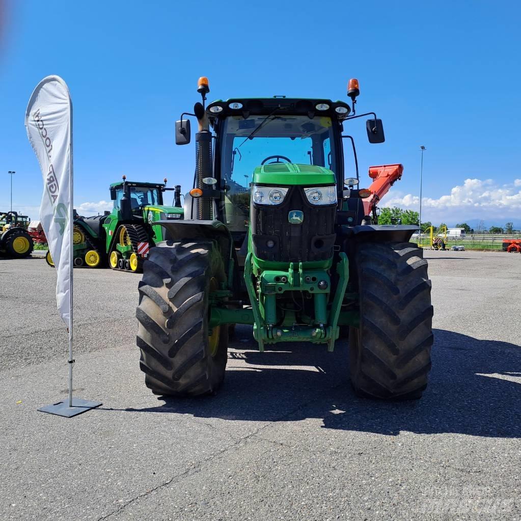 John Deere 6210 R Tractors