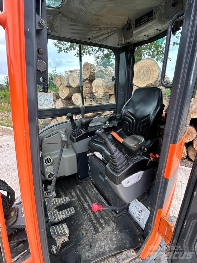 Doosan DX 27 Z Mini excavators < 7t (Mini diggers)